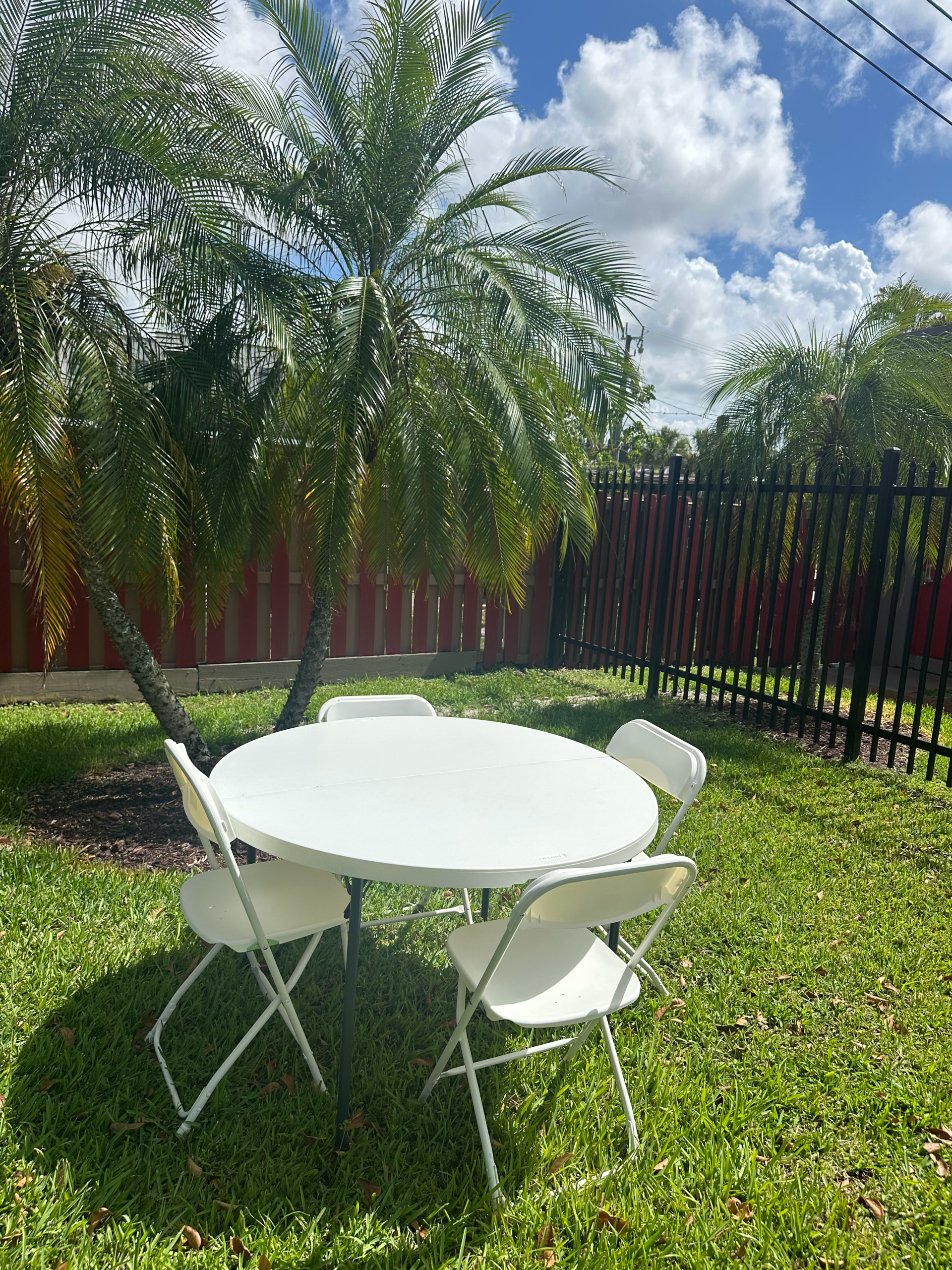 Suzie Rental